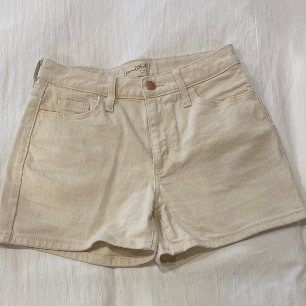 Brandy Melville Cream Jean Shorts Classic Casual Style